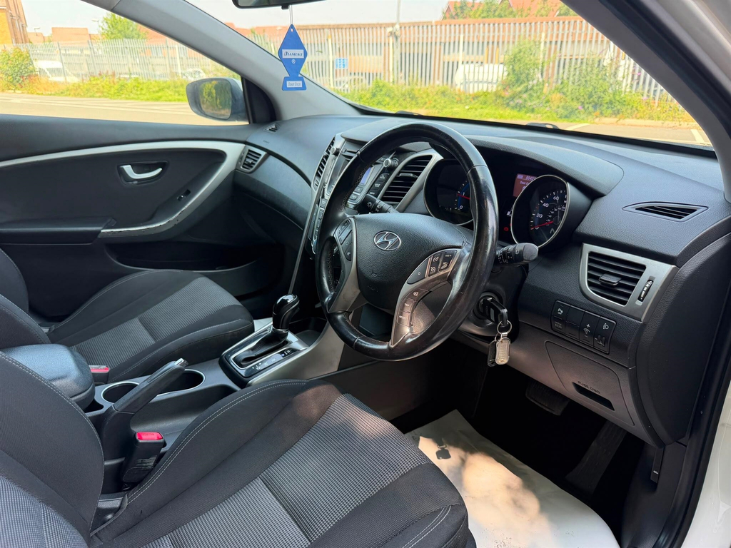 Hyundai I30 1.6 Active Crdi Grey #22