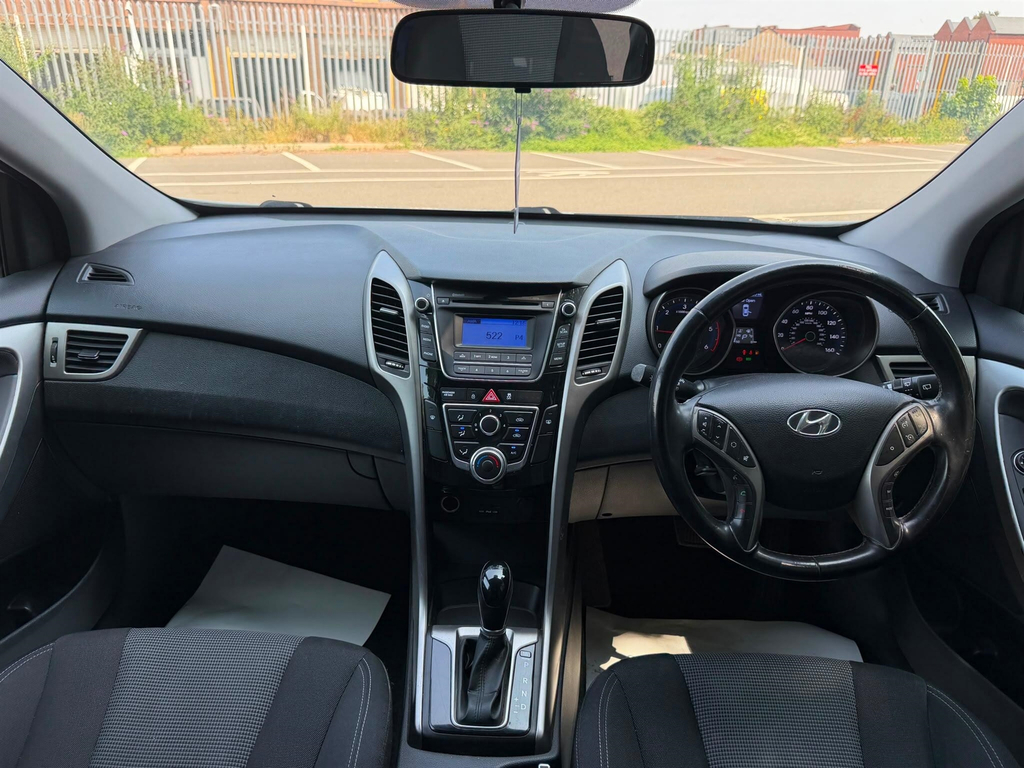 Hyundai I30 1.6 Active Crdi Grey #65