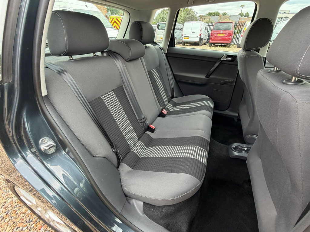 Volkswagen Polo Hatchback Grey #30