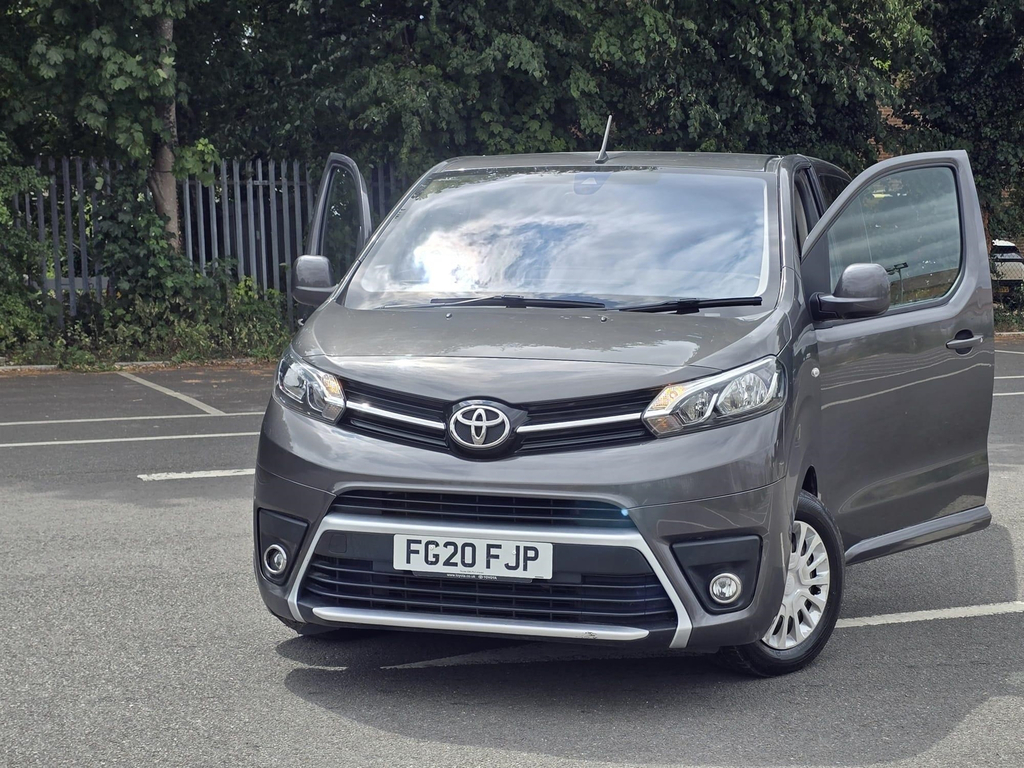 Toyota Verso Proace Verso Shuttle L1 D-4d White #8