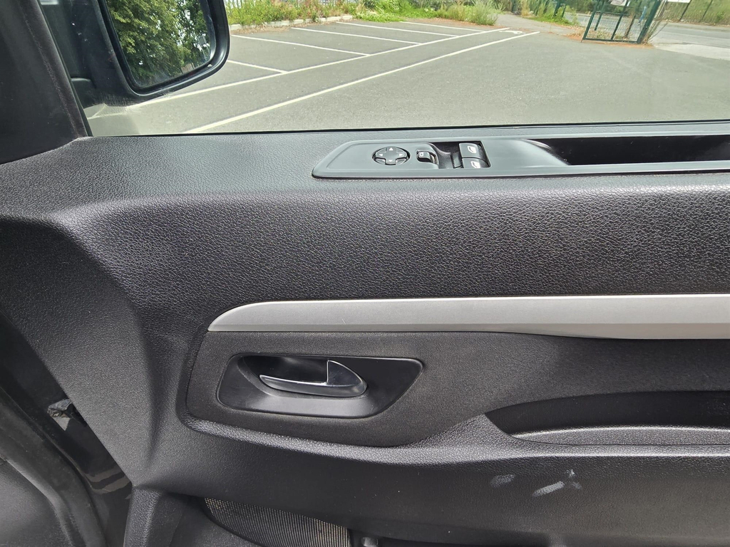 Toyota Verso Proace Verso Shuttle L1 D-4d White #28
