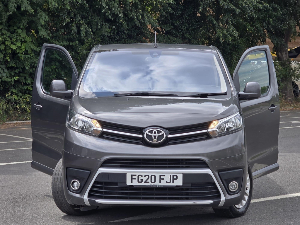 Toyota Verso Proace Verso Shuttle L1 D-4d White #7