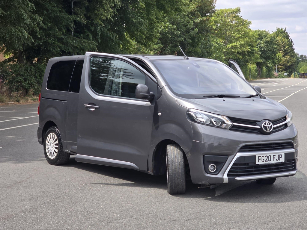 Toyota Verso 1.5D Shuttle Medium Mpv Mwb Euro 6 Ss 9 Se  #6