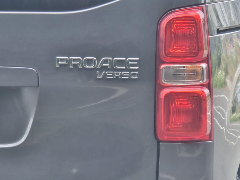 Toyota Verso Proace Verso Shuttle L1 D-4d White #68