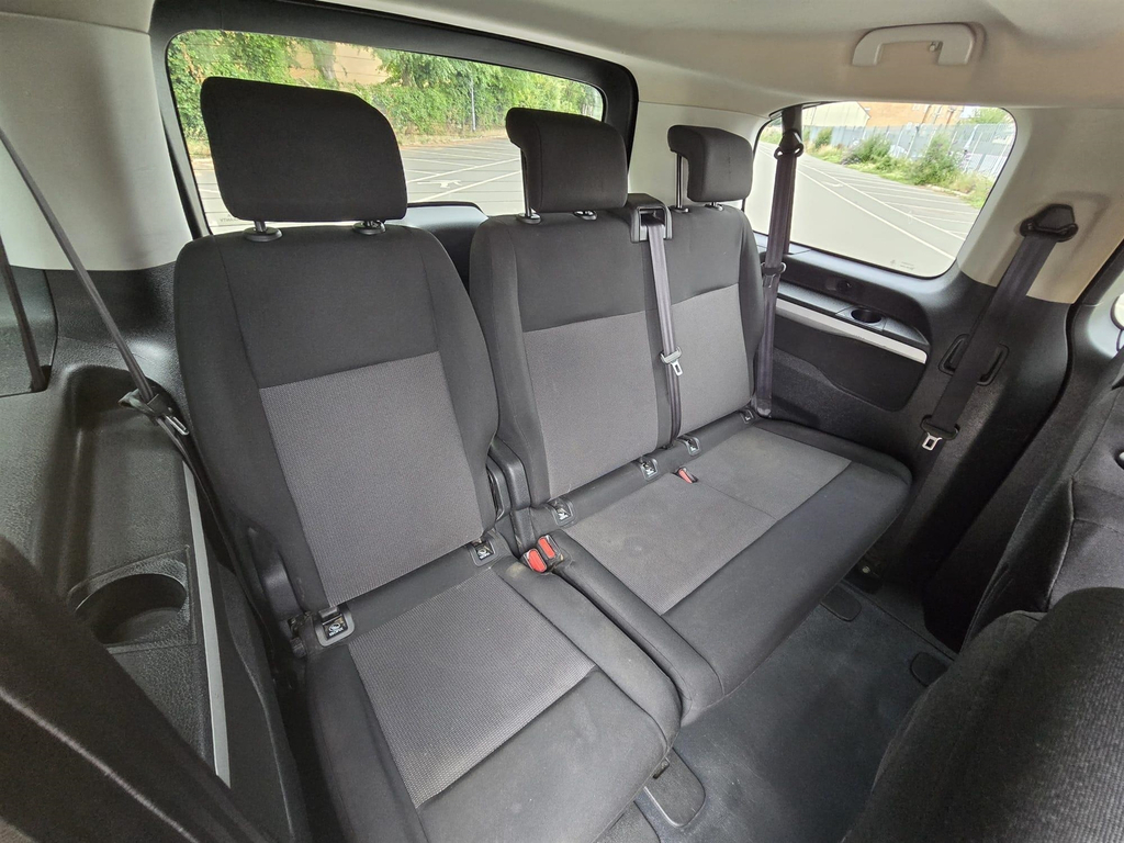 Toyota Verso Proace Verso Shuttle L1 D-4d White #51