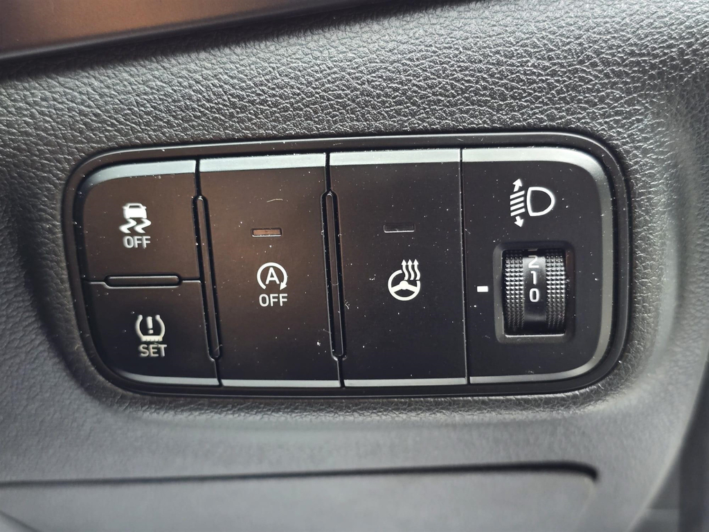 Hyundai I20 Se Connect Red #41