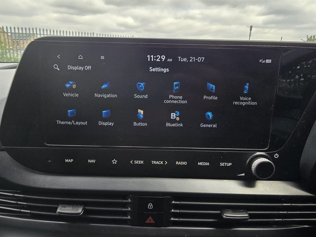 Hyundai I20 Se Connect Red #55