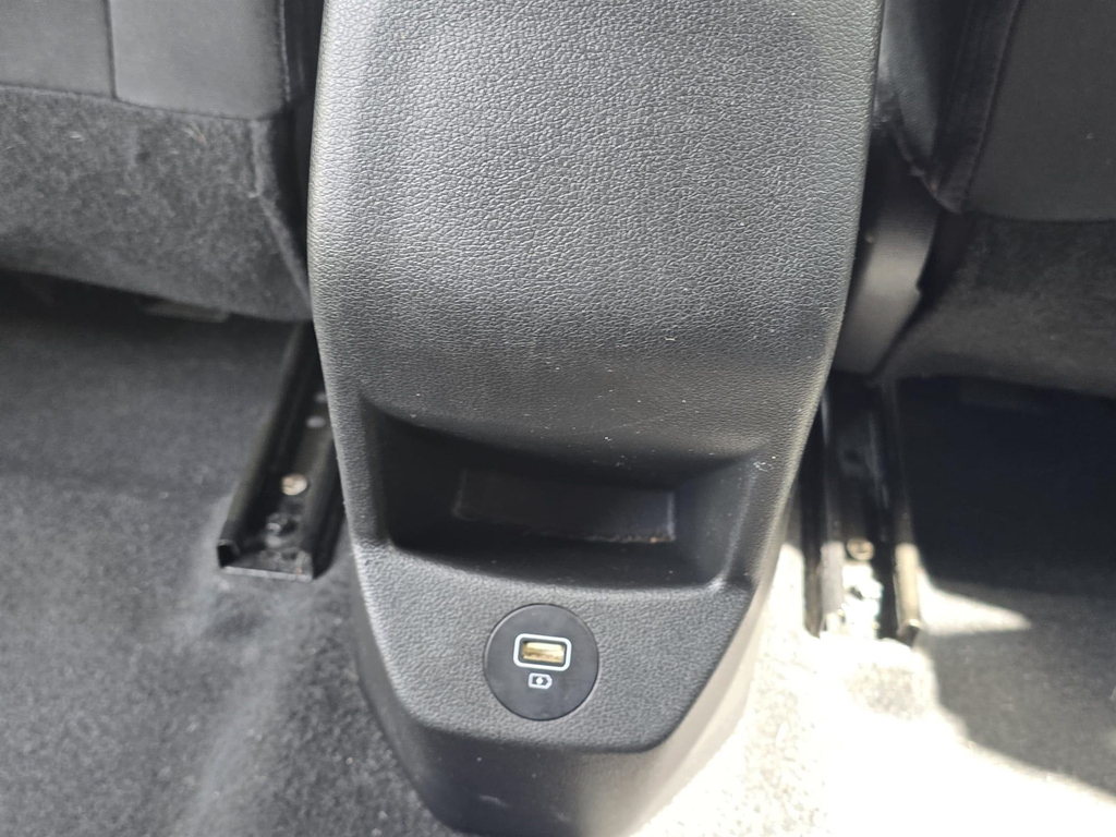 Hyundai I20 Se Connect Red #33