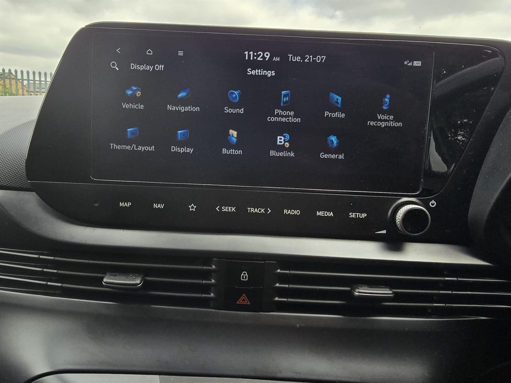 Hyundai I20 Se Connect Red #54