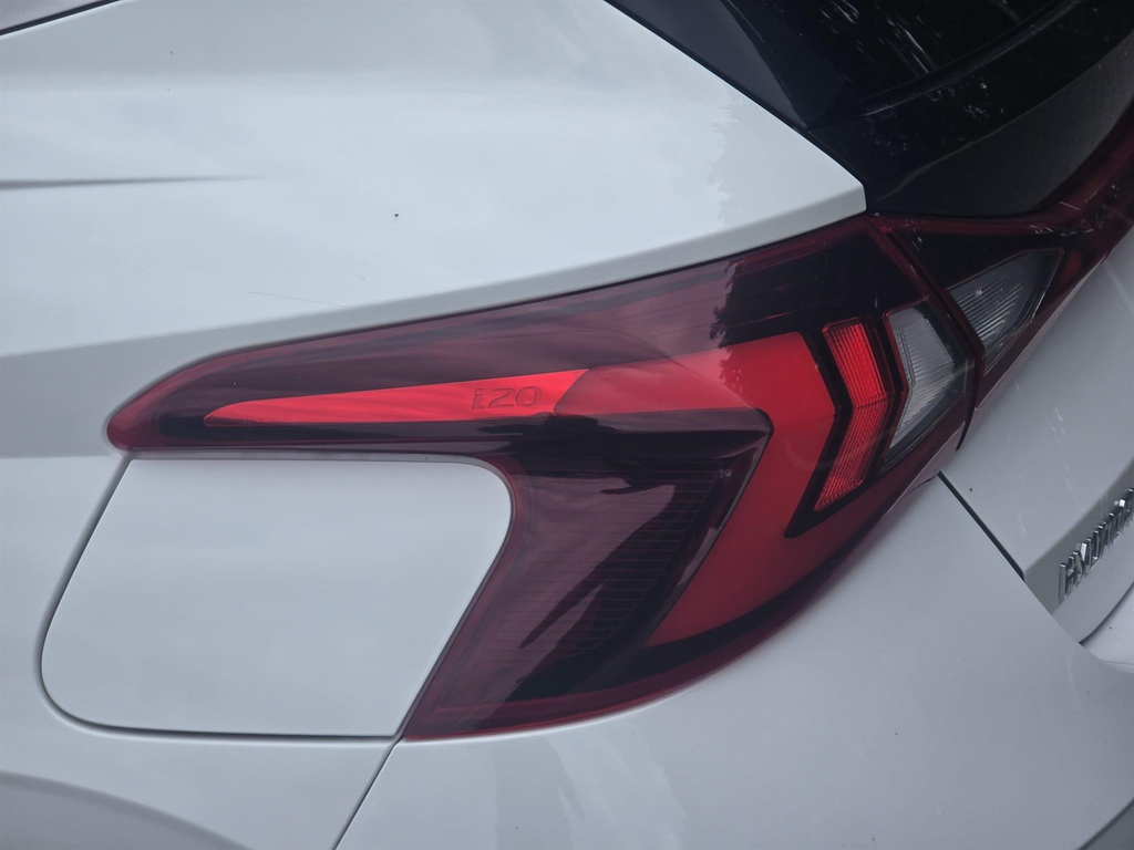 Hyundai I20 Se Connect Red #64