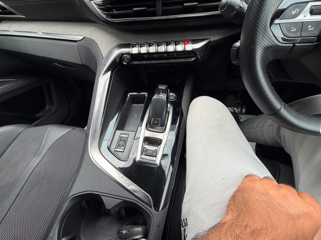 Peugeot 5008 1.2 Puretech Active Premium Grey #14