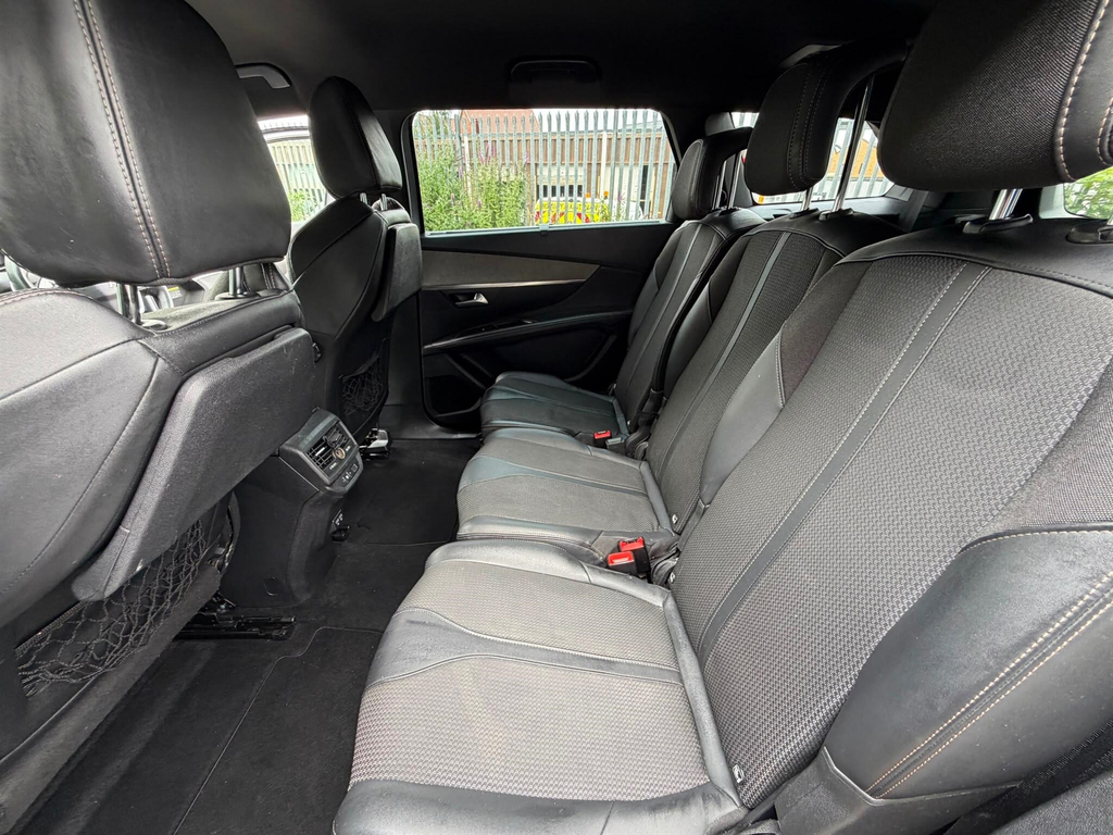 Peugeot 5008 1.2 Puretech Active Premium Grey #16