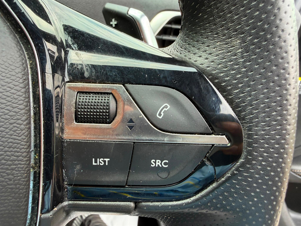 Peugeot 5008 1.2 Puretech Active Premium Grey #25