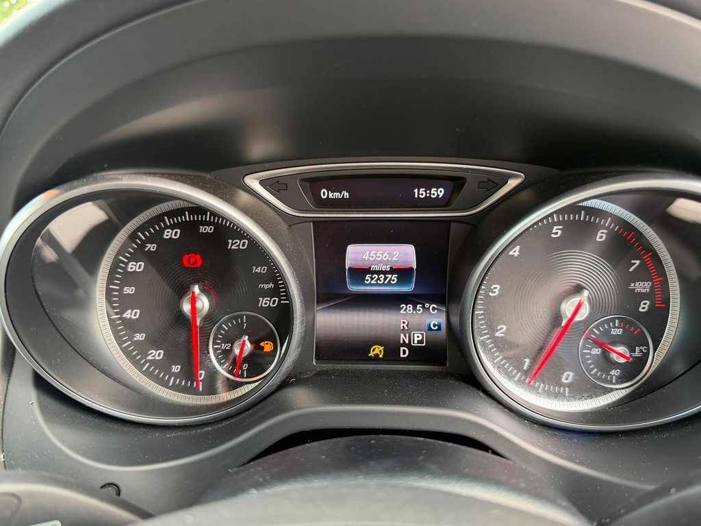 Mercedes-Benz GLA Class Gla 180 Amg Line Edition Black #59