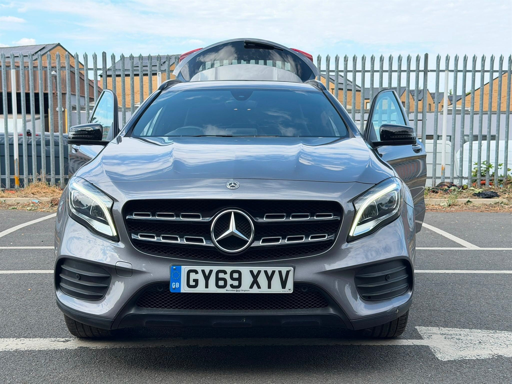 Mercedes-Benz GLA Class Gla 180 Amg Line Edition Black #7