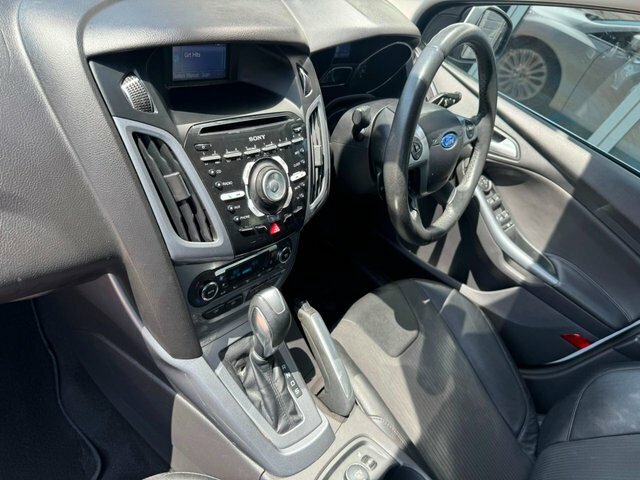 Ford Focus Tdci Titanium X Hatchback White #5