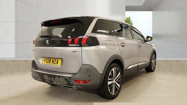 Peugeot 5008 Bluehdi Gt Suv Grey #4
