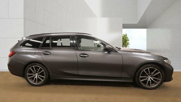BMW 3 Series 320I Sport Touring Grey #4