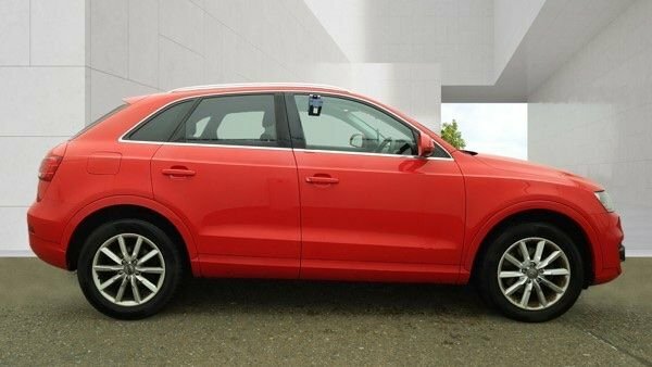 Audi Q3 Tdi Se Suv Red #5