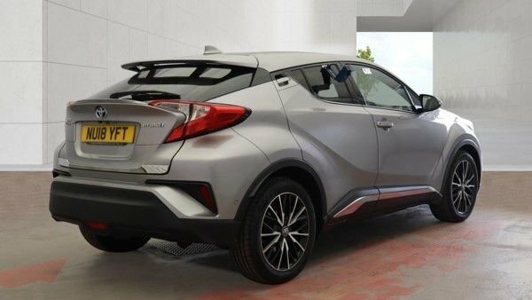 Toyota C-Hr Vvt-h Excel Suv Silver #4