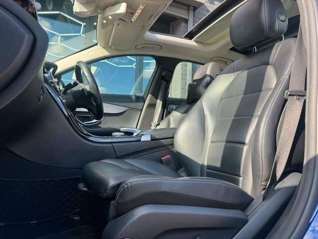 Mercedes-Benz C Class C220d Sport Premium Plus Blue #5