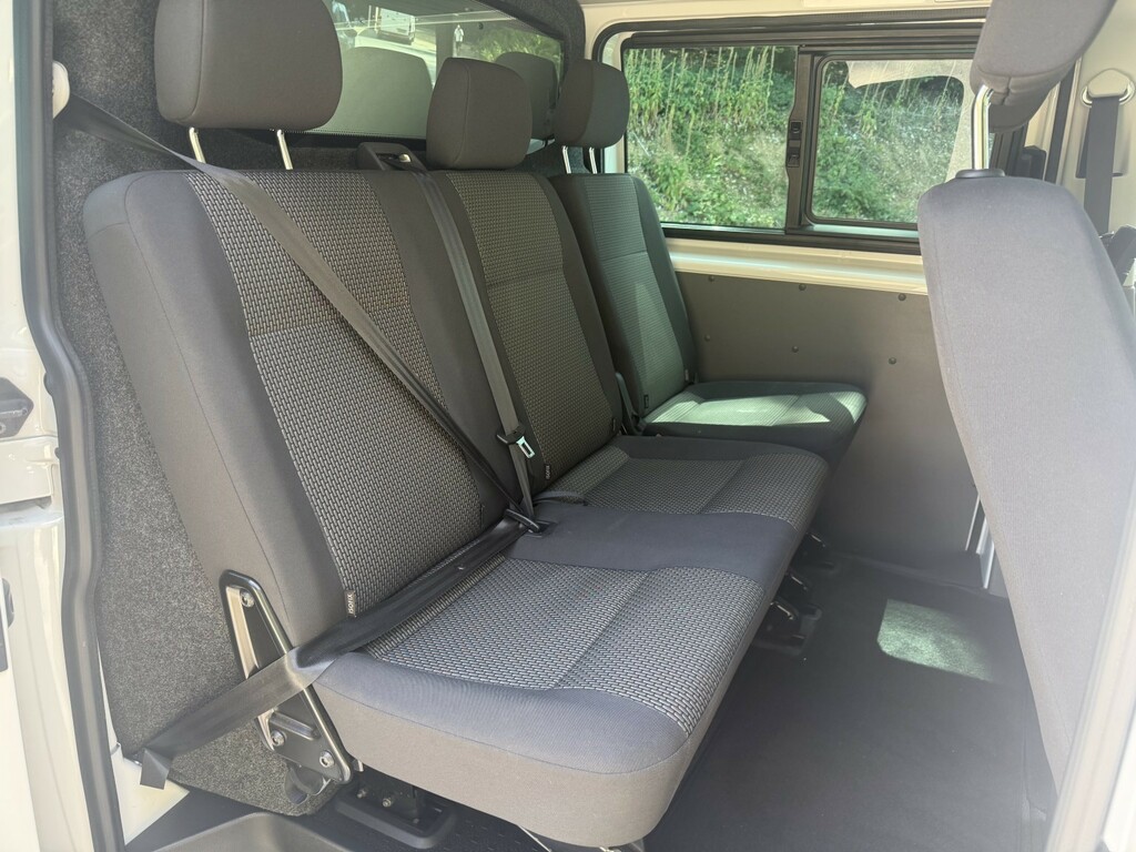 Volkswagen Transporter 2.0 Bitdi T32 Highline White #4
