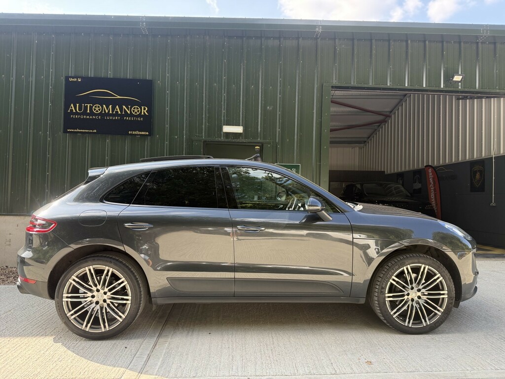 Porsche Macan 2.0 T Grey #2