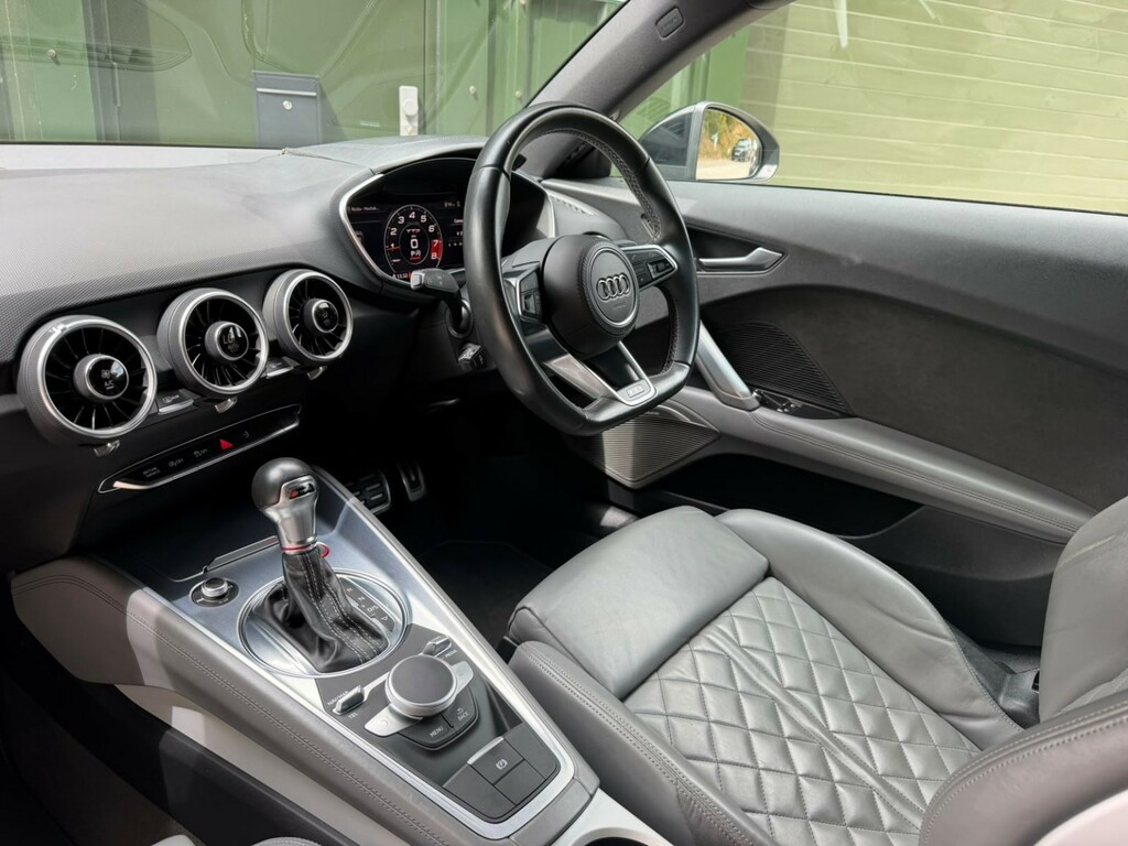 Audi TTS Coupe 2.0 Tfsi Black Edition 201767 Grey #4