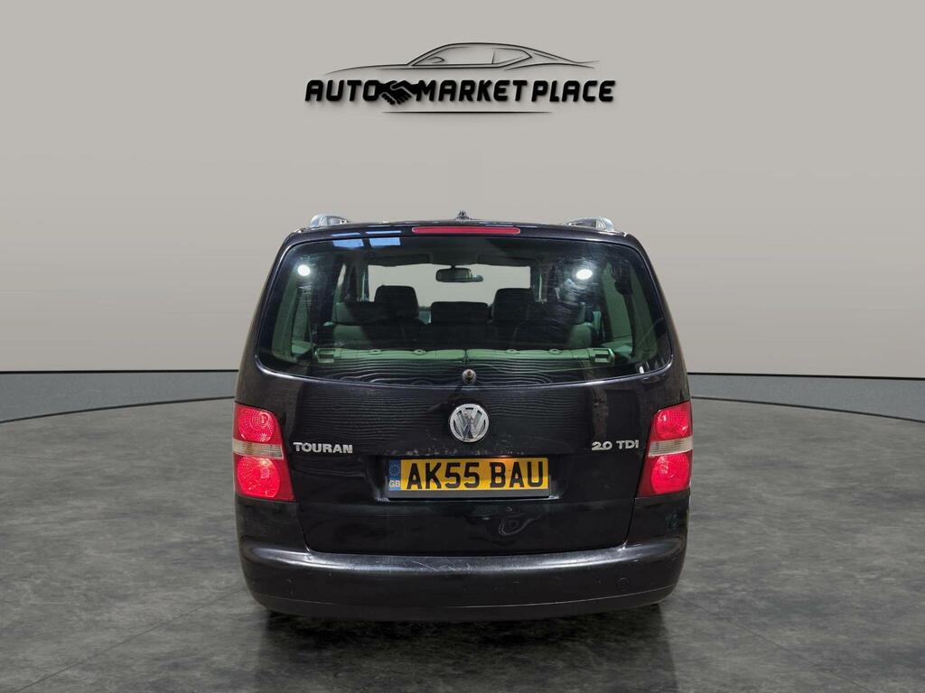 Volkswagen Touran 1.6 S Fsi 7 Str 114 Bhp Silver #9