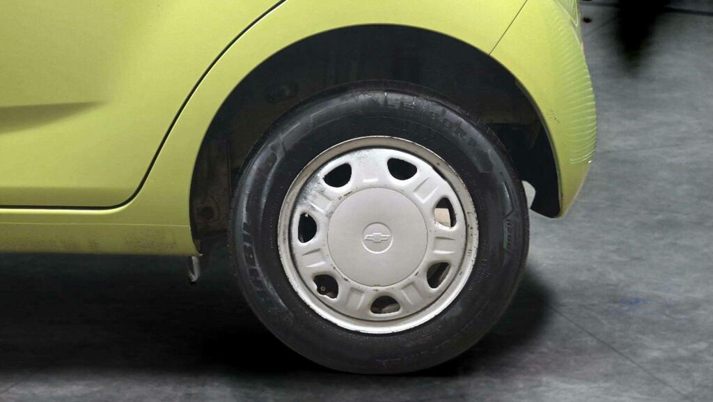 Chevrolet Spark Plus Blue #31