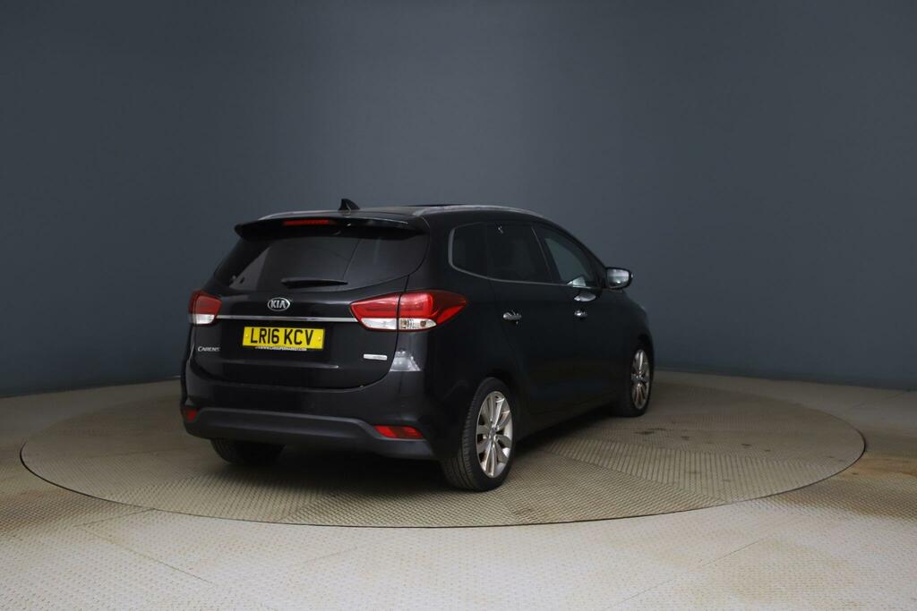 Kia Carens 4 Black #6