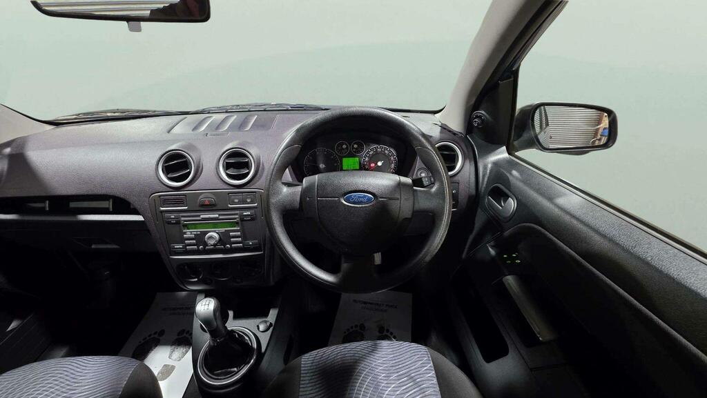 Ford Fusion 1.6 Tdci Zetec Climate Purple #11