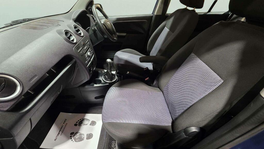 Ford Fusion 1.6 Tdci Zetec Climate Purple #30