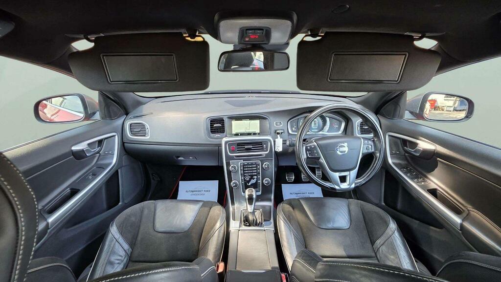 Volvo V60 V60 Se Lux Nav D5 Gold #18