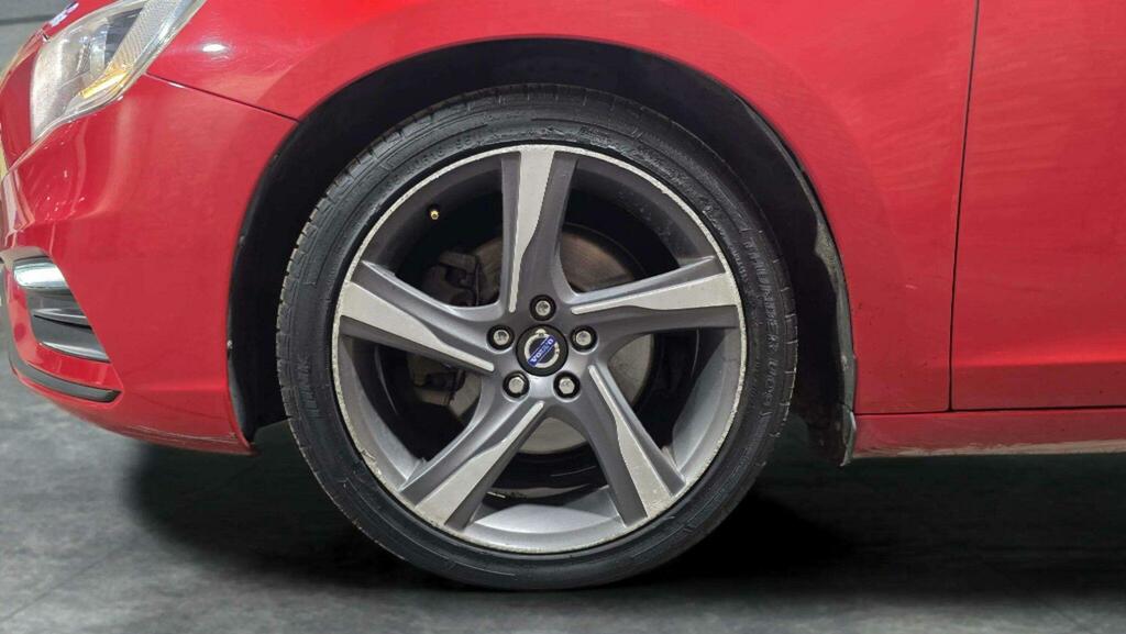 Volvo V60 V60 Se Lux Nav D5 Gold #37