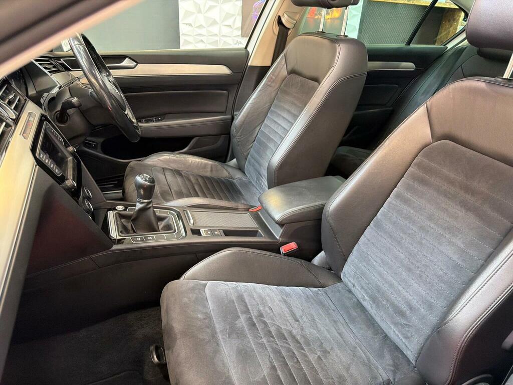 Volkswagen Passat 2017 1.6 Tdi Gt Estate Euro 6 S Grey #33