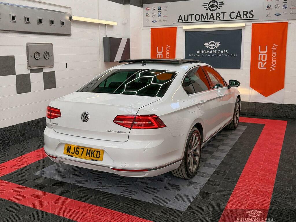 Volkswagen Passat 2.0 Tdi Gt Euro 6 Ss White #6