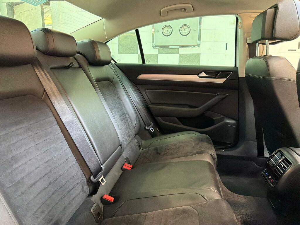 Volkswagen Passat 2017 1.6 Tdi Gt Estate Euro 6 S Grey #15