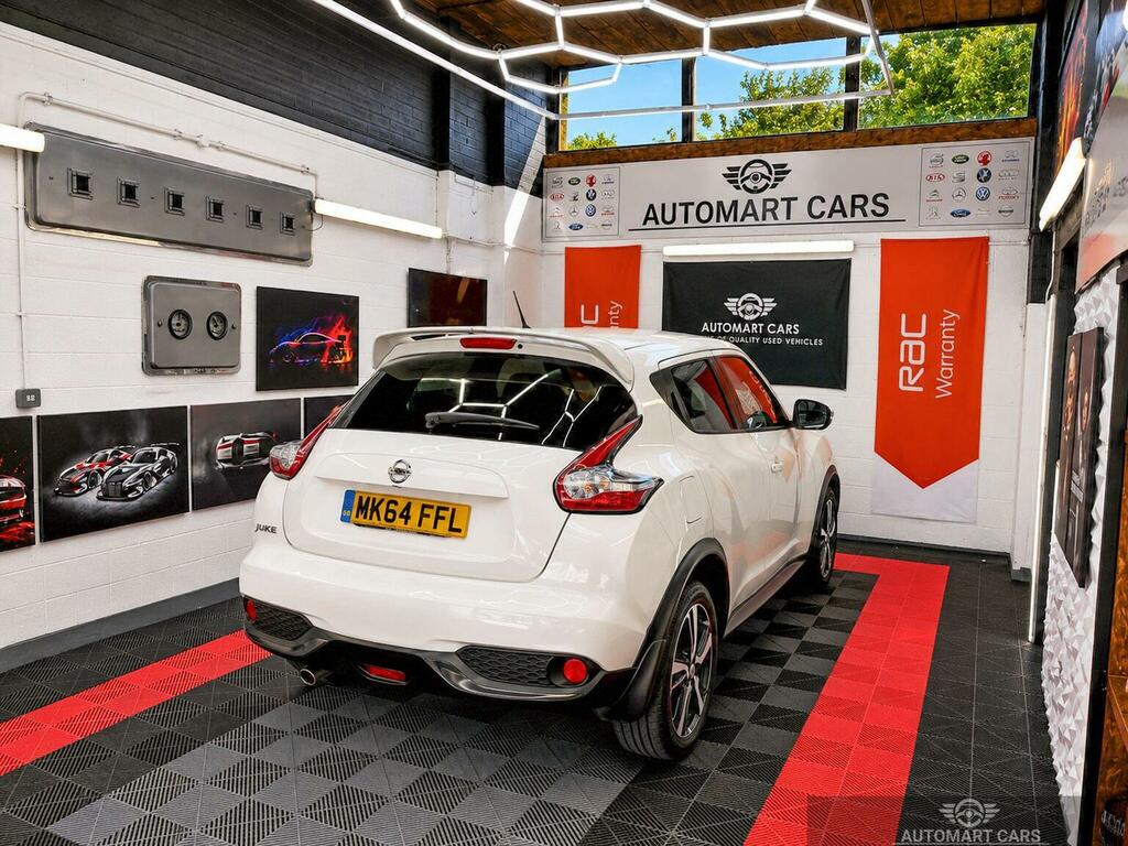 Nissan Juke Red #28