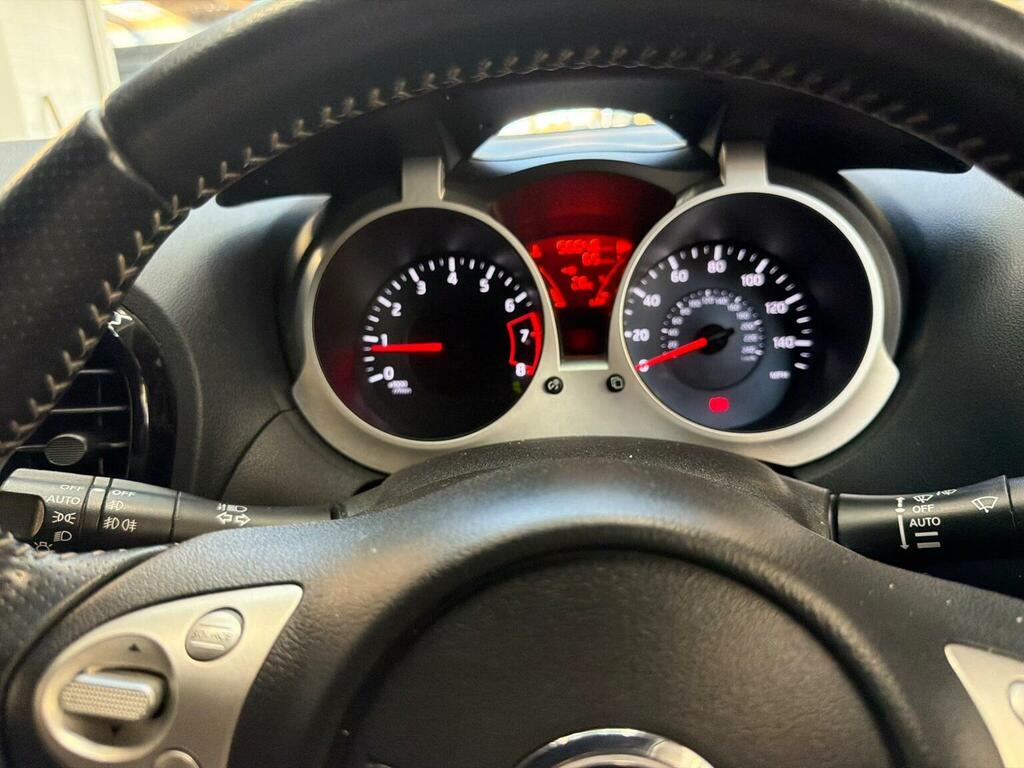 Nissan Juke Red #21