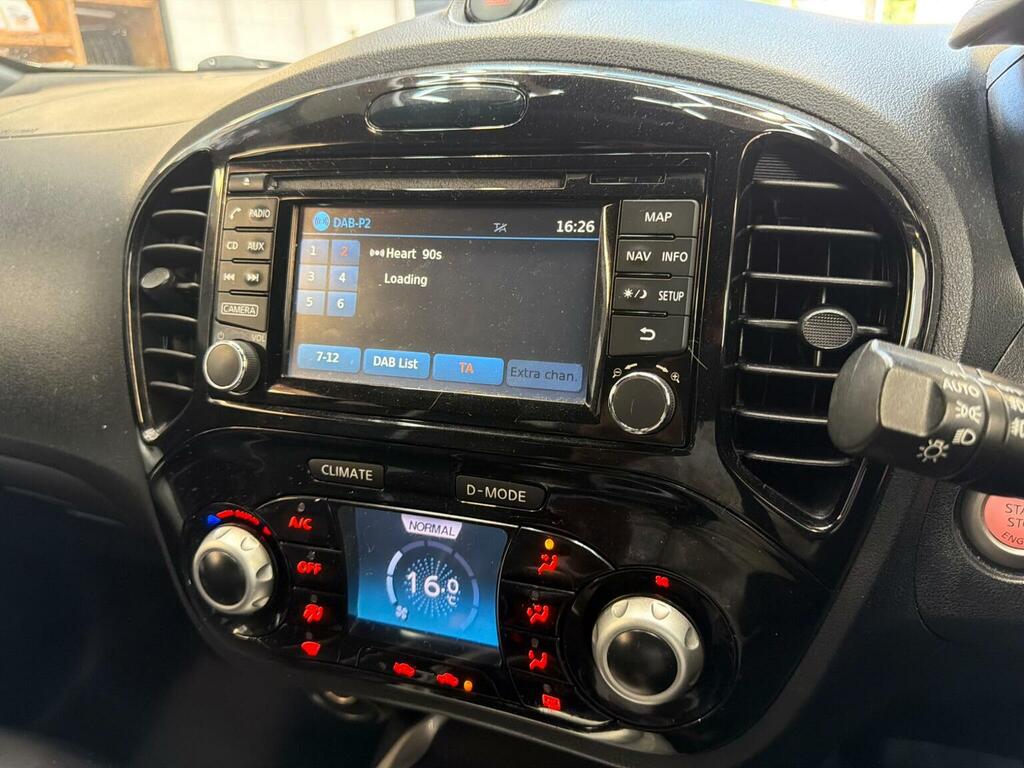 Nissan Juke Red #23