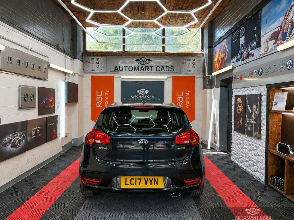 Kia Ceed 1.6 Crdi 1 Euro 6 Ss Black #3