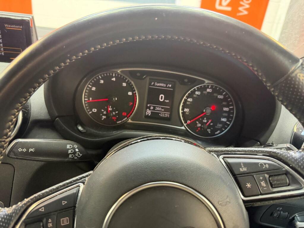 Audi A1 1.4 Tfsi 150 Black Edition Black #21