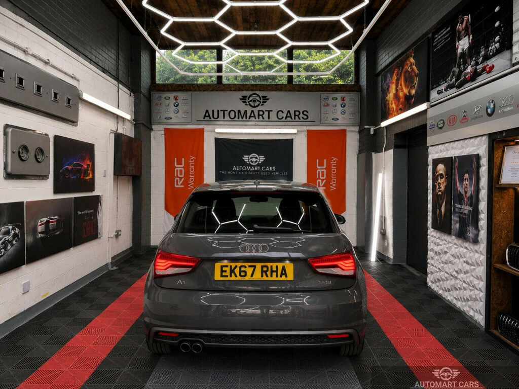 Audi A1 1.4 Tfsi 150 Black Edition Black #24