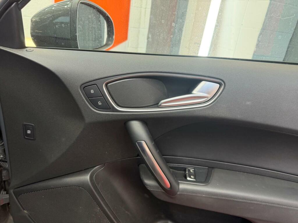 Audi A1 1.4 Tfsi 150 Black Edition Black #9