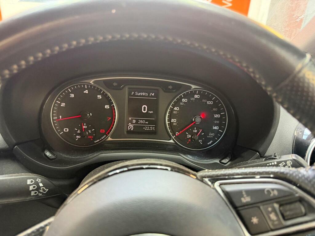 Audi A1 1.4 Tfsi 150 Black Edition Black #20
