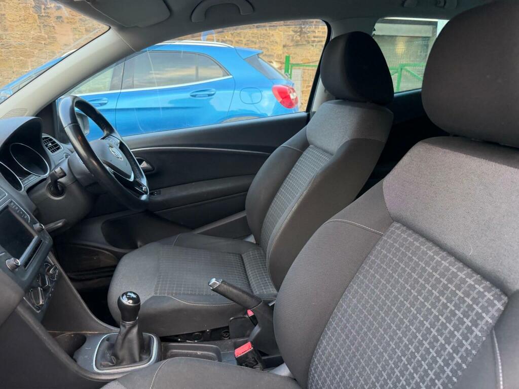 Volkswagen Polo Bluegt White #21