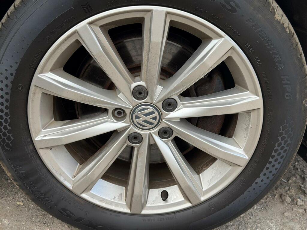 Volkswagen Passat 2.0 Tdi Bluemotion Black #25