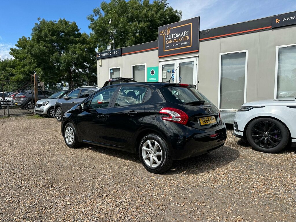 Peugeot 208 1.0 Vti Puretech Active Euro 5 Black #4