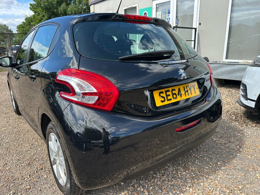 Peugeot 208 1.2 Vti Style - 20 Road Tax, 12 Months, 2 Keys Black #14